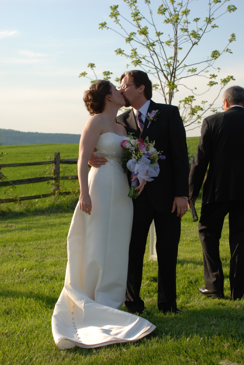 2010/04(April)/Lindsay Andrew Wedding/800x600_2010-04-23-150 Lindsay-Andrew Wedding.jpg